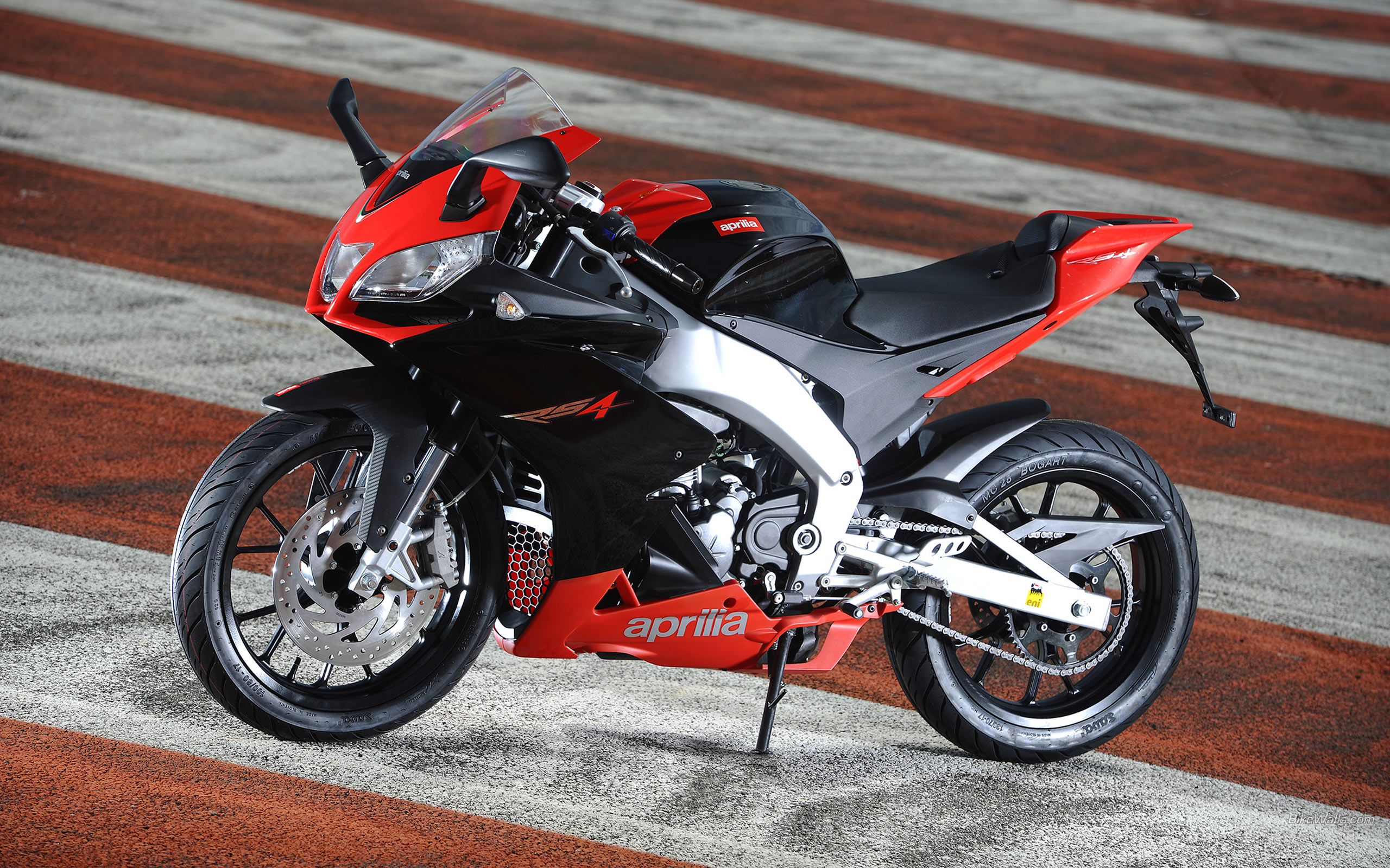 aprilia rs4 125 2560*1600