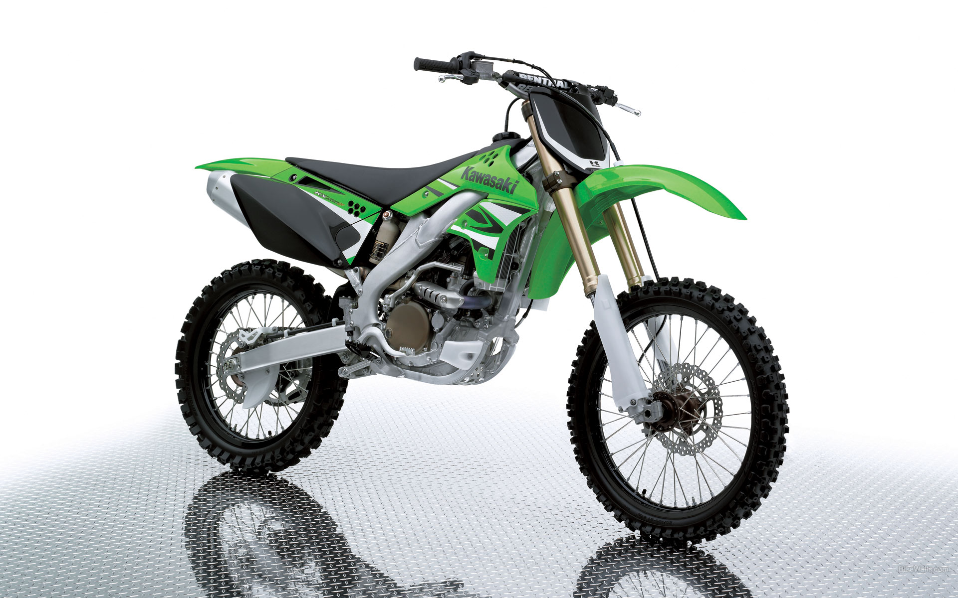 Kawasaki_KX250F_2008_04.jpg