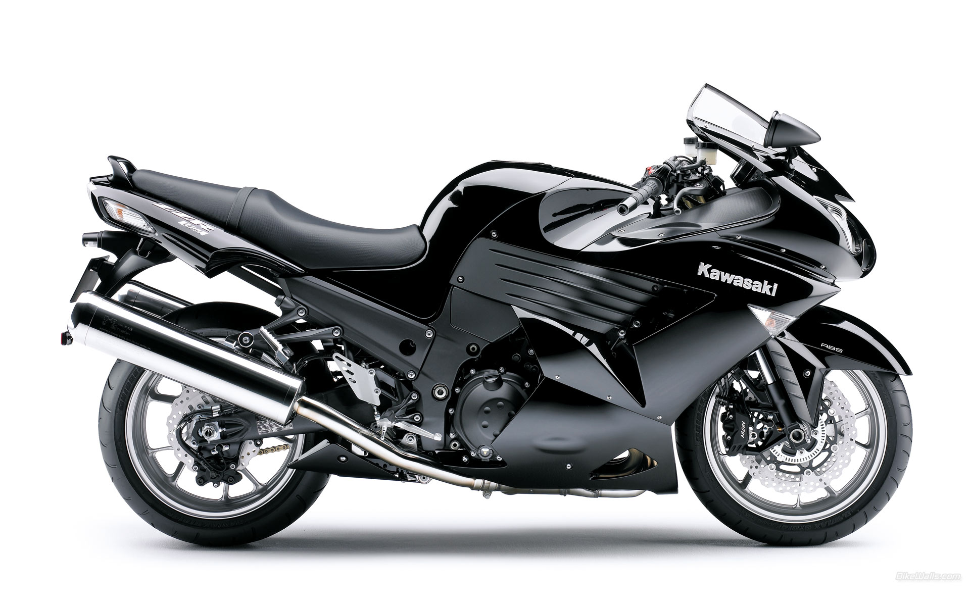 Kawasaki_ZZR-1400_2009_03.jpg