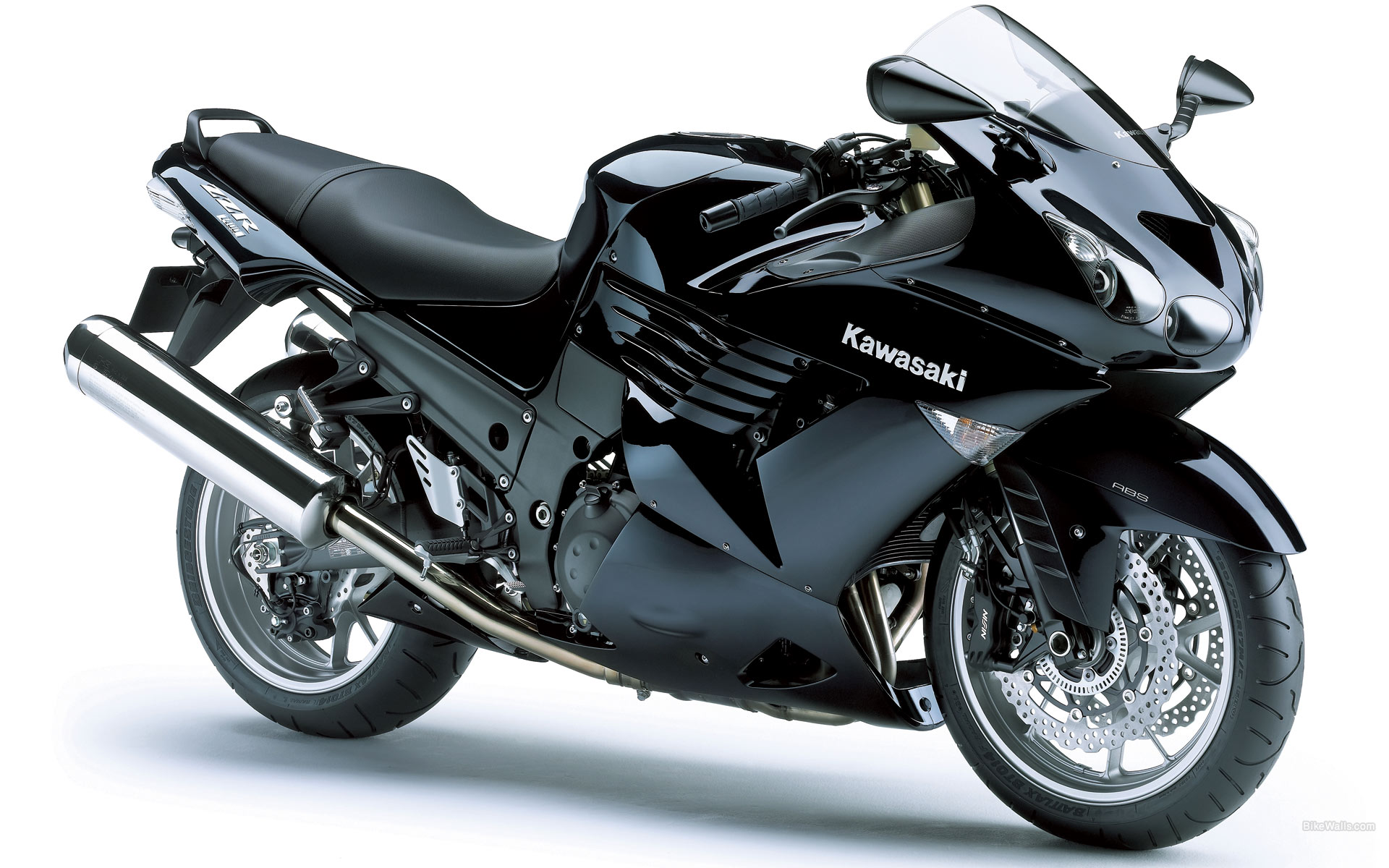 Kawasaki_ZZR1400_ABS_2008_03.jpg