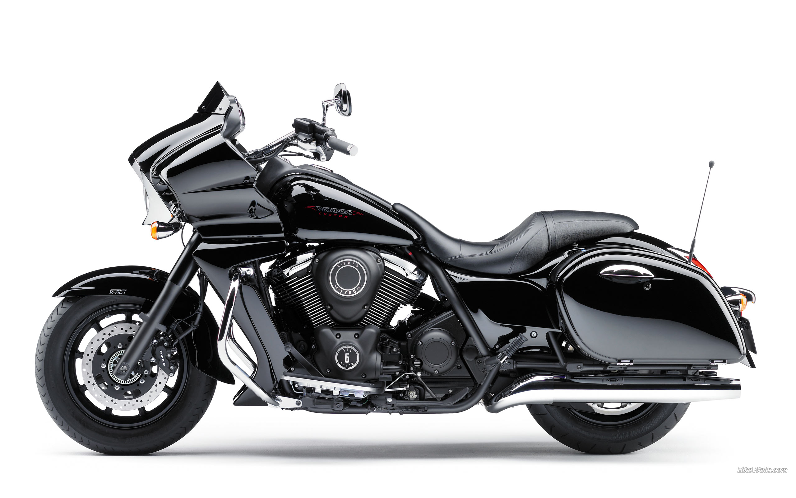 Kawasaki_VN1700_Voyager_Custom_ABS_2011_01_2560x1600.jpg