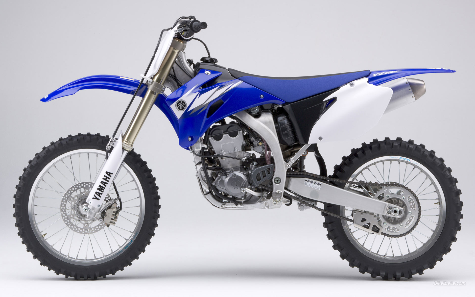 Yamaha_YZ250_2006_04.jpg