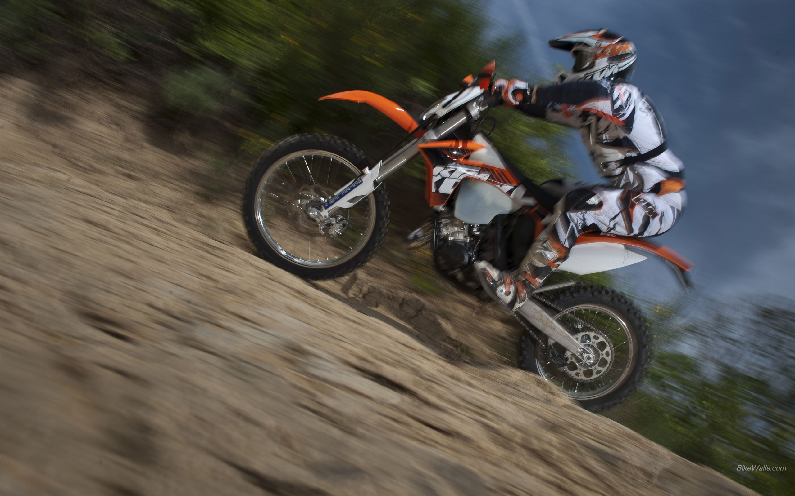 KTM_125_EXC_2012_03_2560x1600.jpg