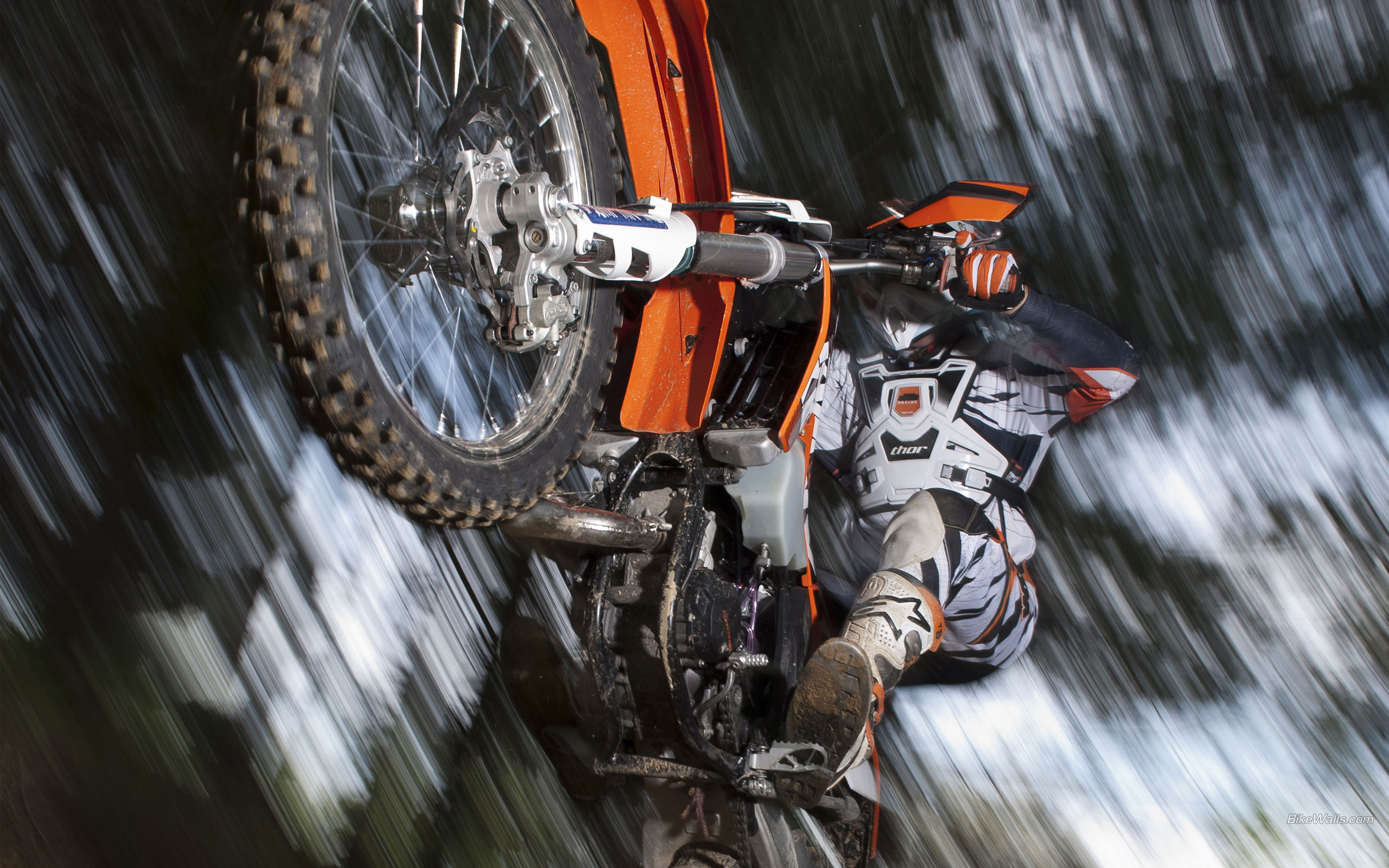 KTM_125_EXC_2012_06_2560x1600.jpg