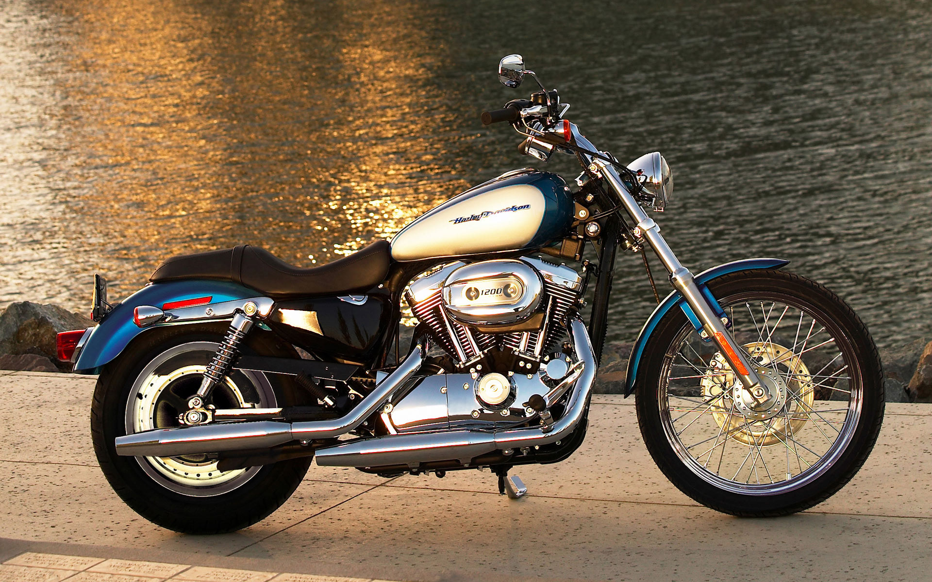 Harley-Davidson-Motorcycle-_-9.jpg