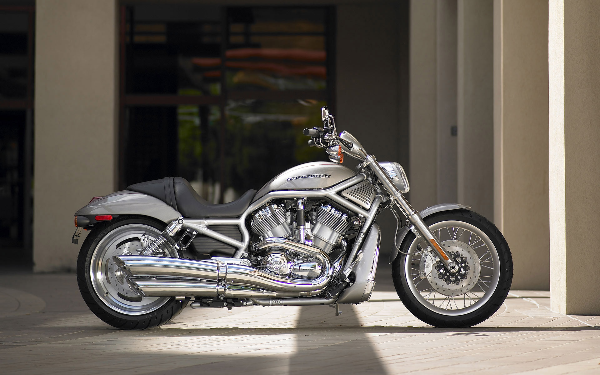 Harley-Davidson-Motorcycle-_-10.jpg