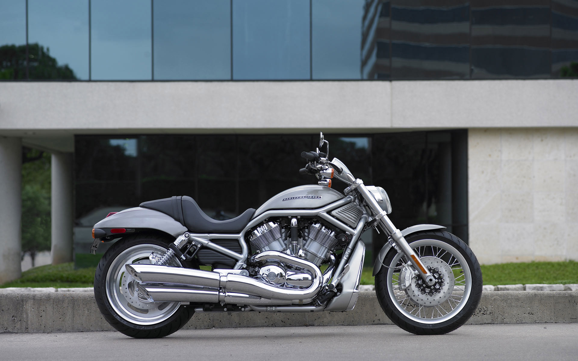 Harley-Davidson-Motorcycle-_-17.jpg