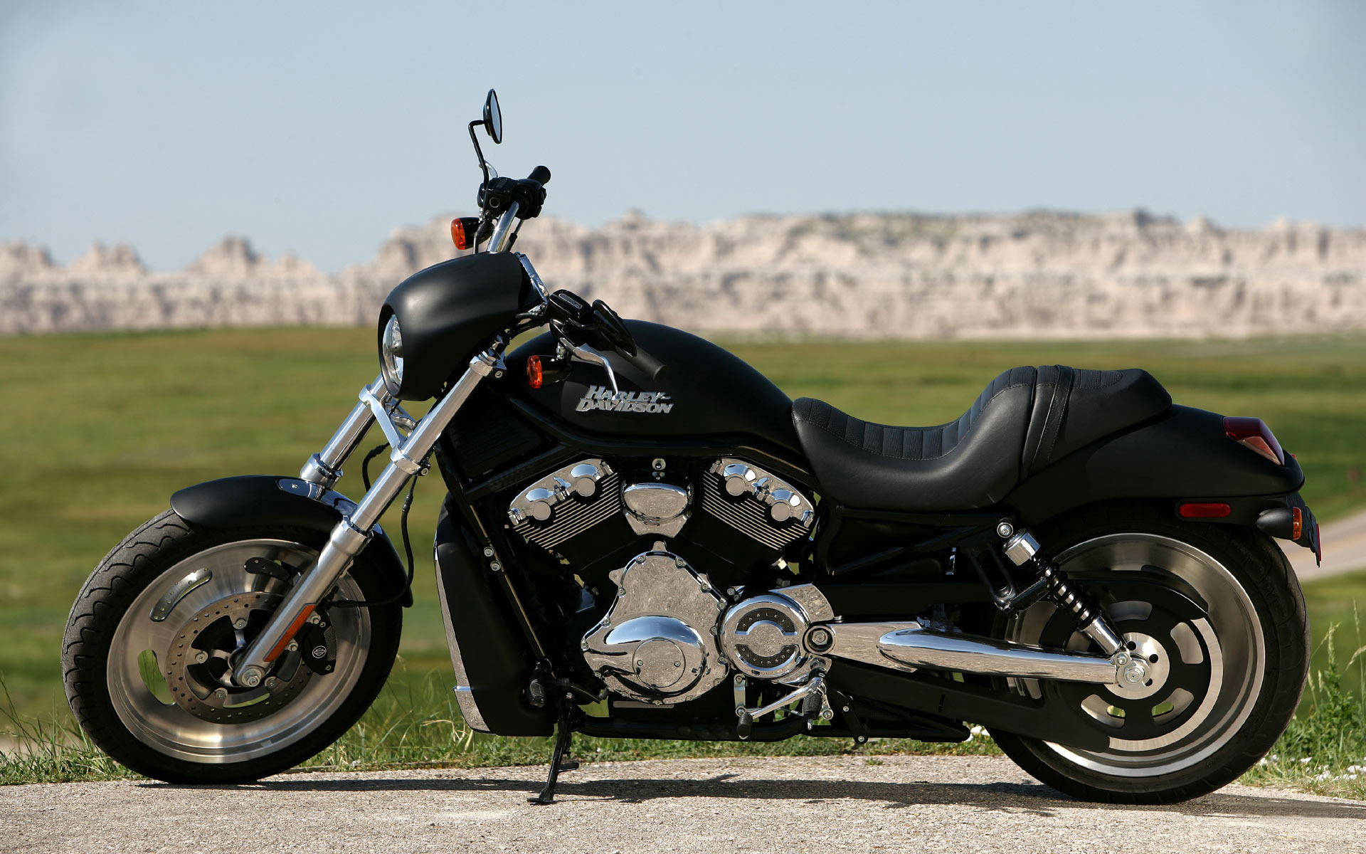 Harley-Davidson-Motorcycle-_-30.jpg