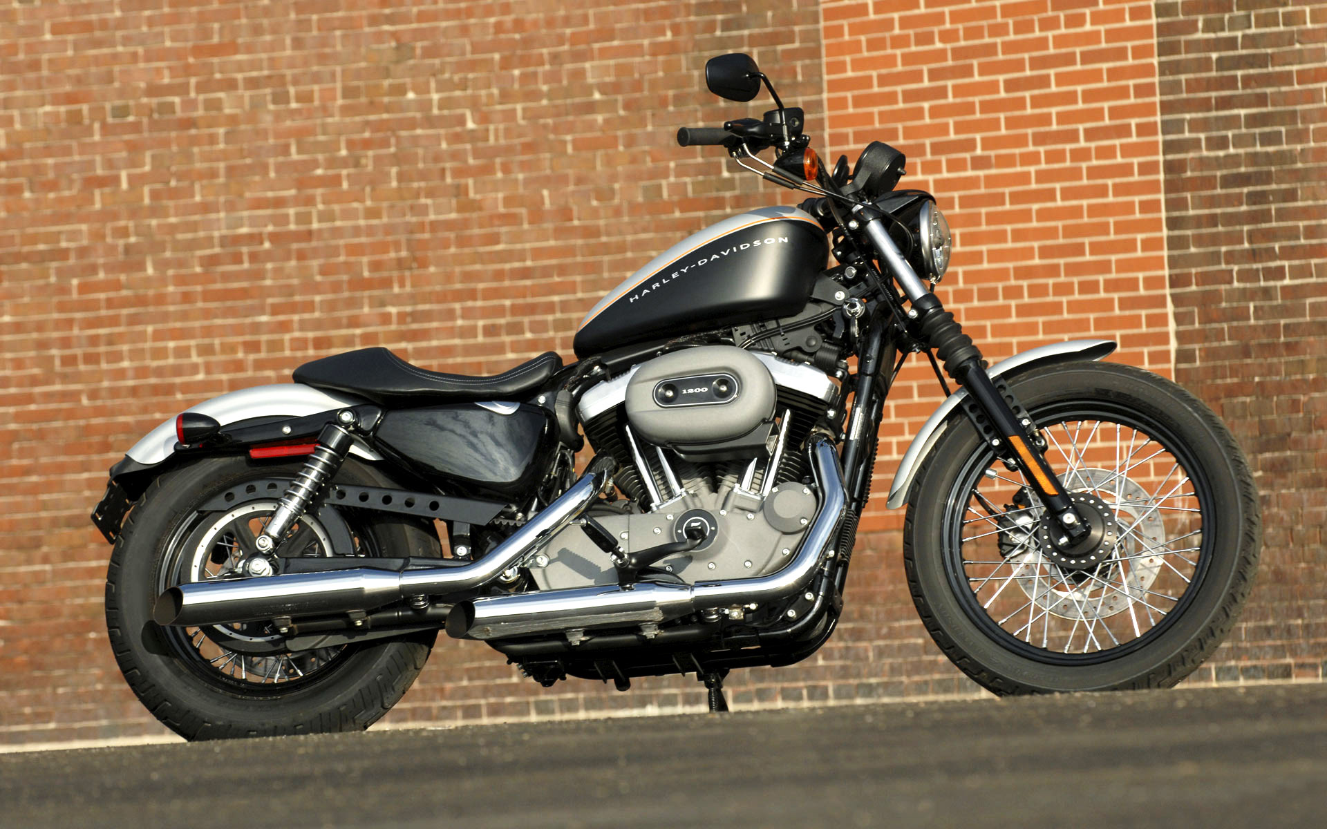 Harley-Davidson-Motorcycle-_-36.jpg
