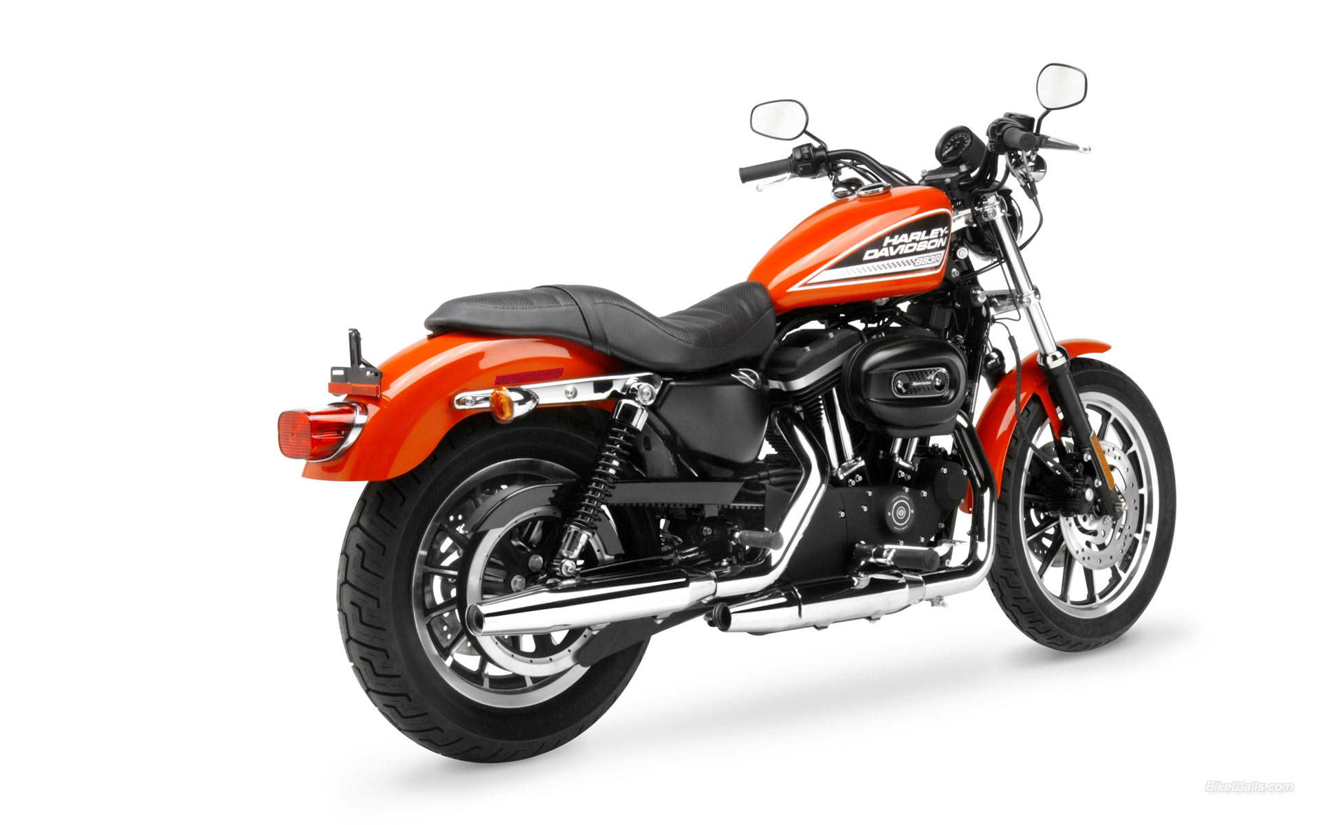 Harley-Davidson_Sportster_XL883R_2005_06.jpg