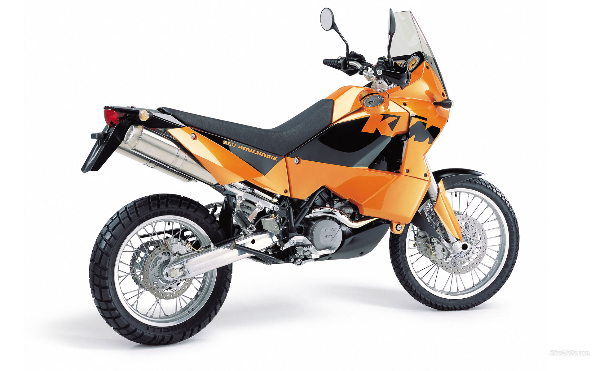 KTM_950_Adventure_S_2003_03.jpg