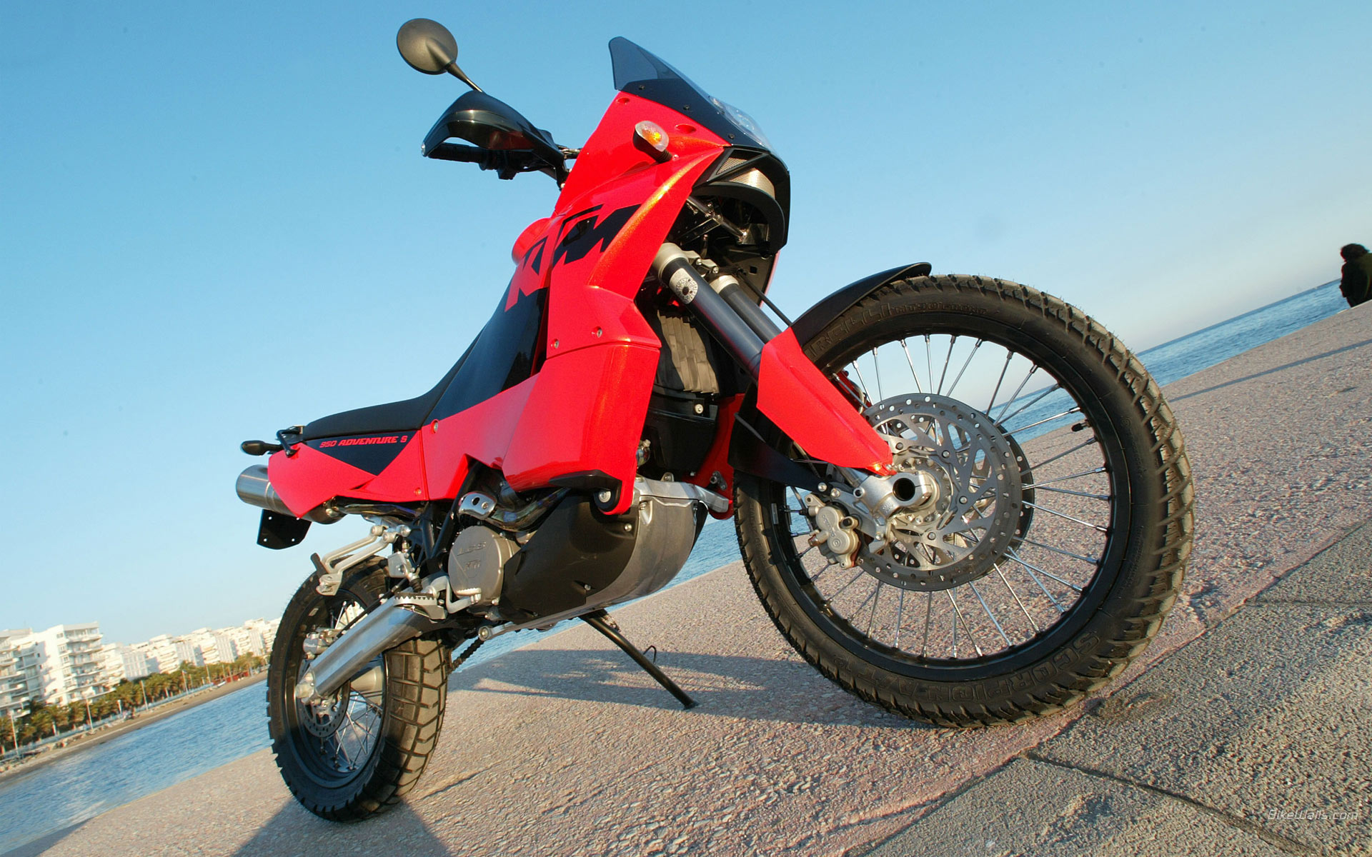 KTM_950_Adventure_S_2003_08.jpg