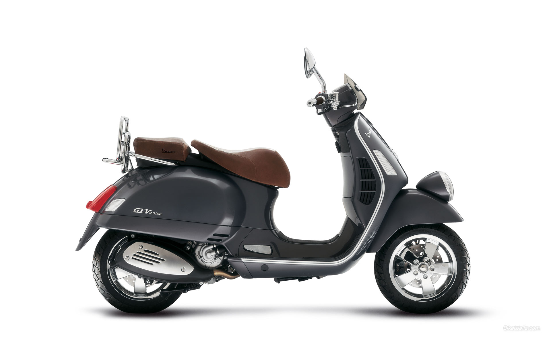 vespa gtv 1920*1200