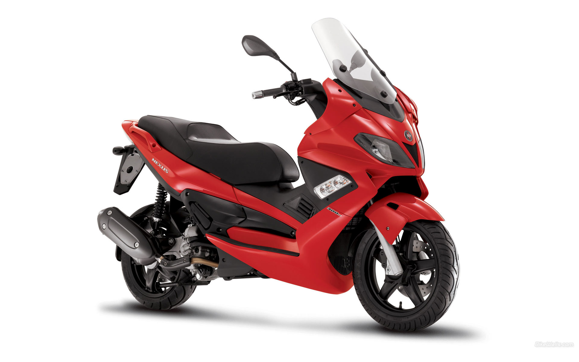 Gilera_Nexus_300_2008_01.jpg