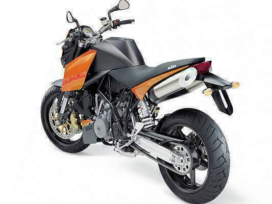 KTM 950 Duke 03  2.jpg