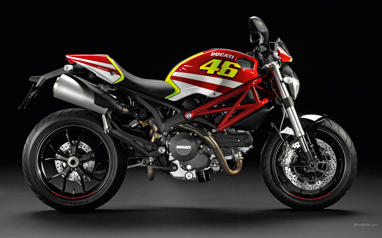 Ducati_Rossi_and_Hayden_Replica_Ducati_Monsters_2011_03_1280x800.jpg