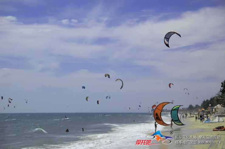 kitesurfing.jpg