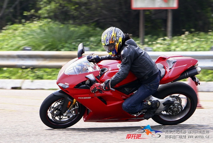 Ducati1098 (2).jpg