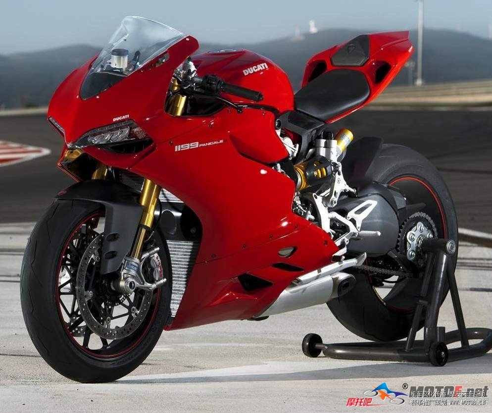 Ducati 1199 Panigale S 7.jpg