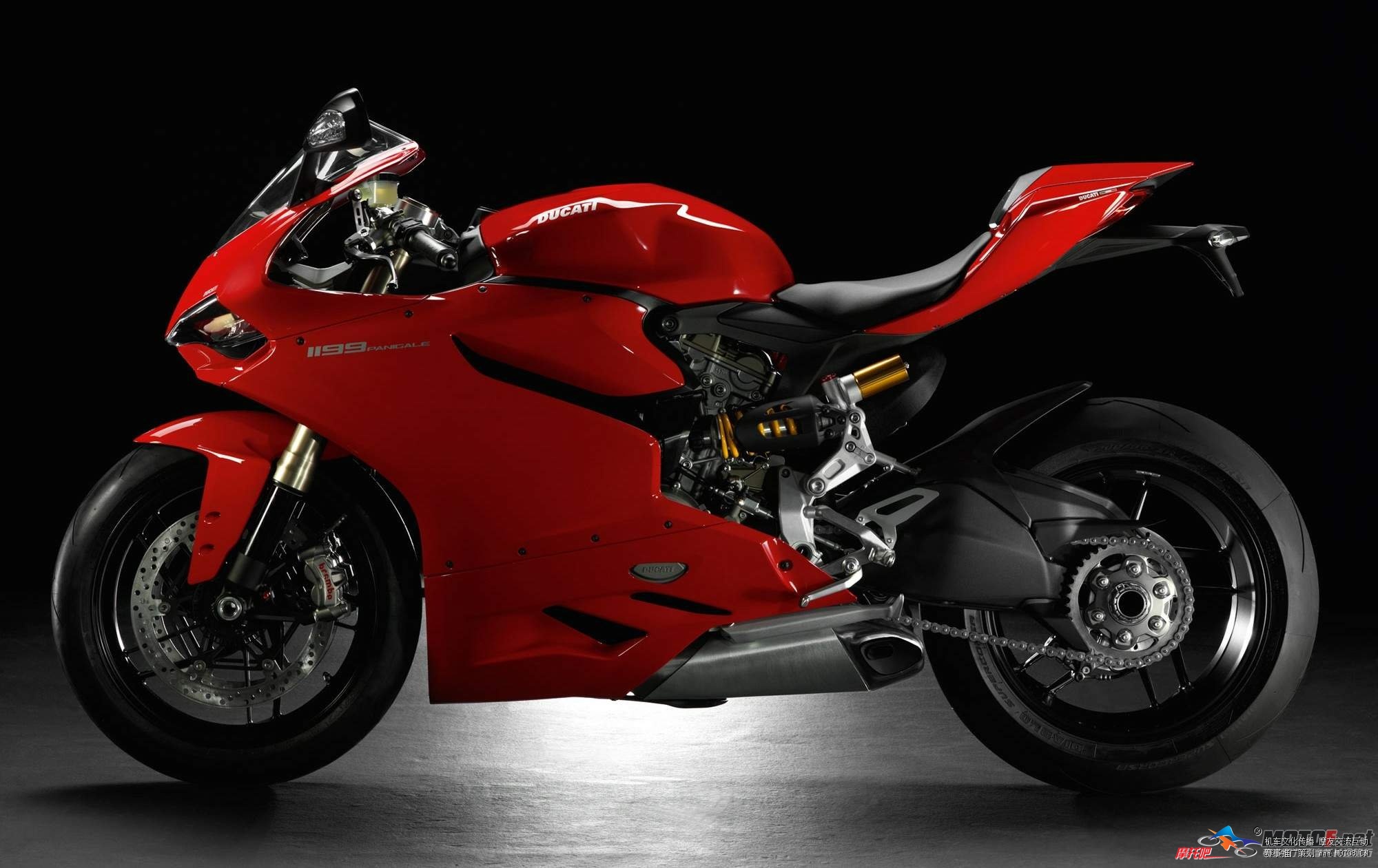 Ducati 1199 Panigale S 8.jpg