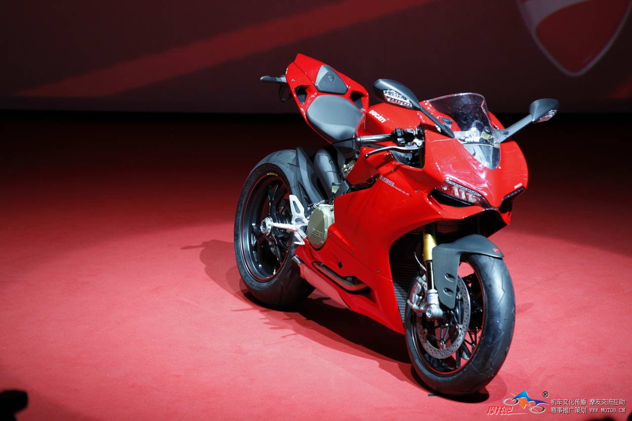 Ducati 1199 Panigale S 17.jpg