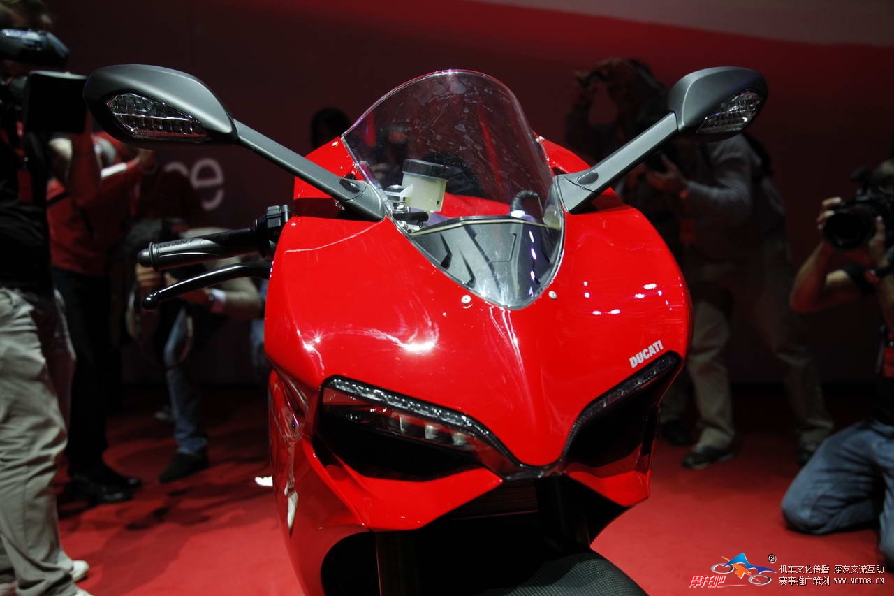 Ducati 1199 Panigale S 25.jpg