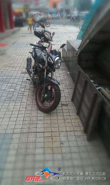 4什么车？楼下解