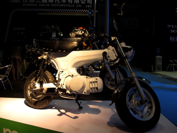 2012重庆摩托车展0231.JPG