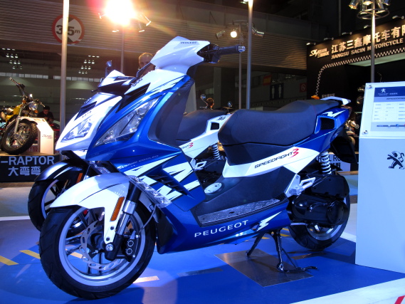 2012重庆摩托车展0246.JPG