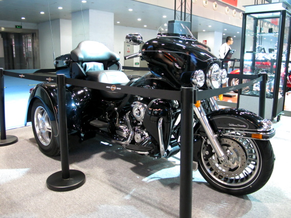 2012重庆摩托车展0308.JPG
