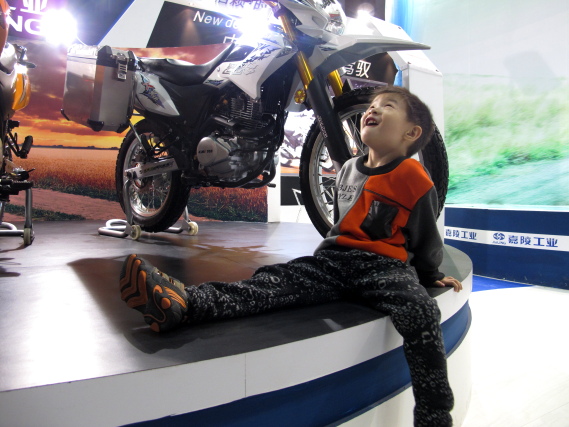 2012重庆摩托车展0380.JPG