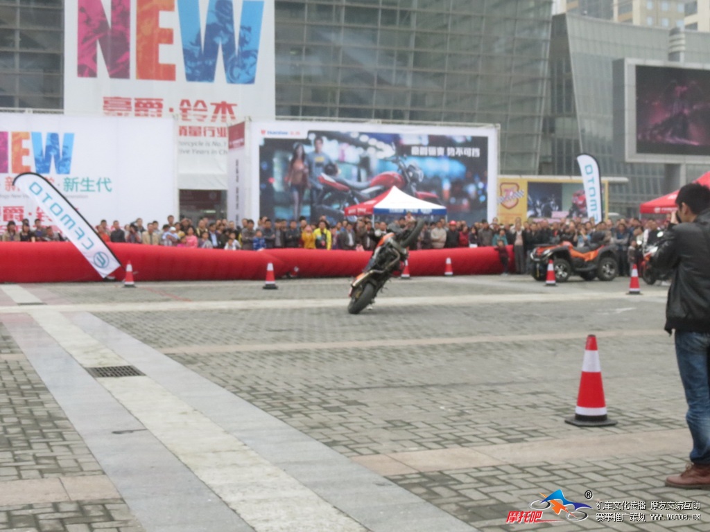 IMG_2257_调整大小.JPG