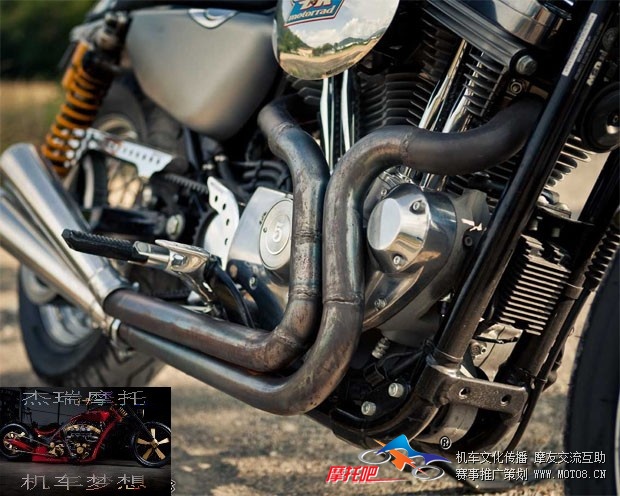 Harley-Davidson_883_17.jpg