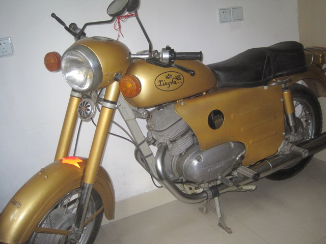 金色纪念版幸福250 - 环塔专版 摩托车网站 摩托