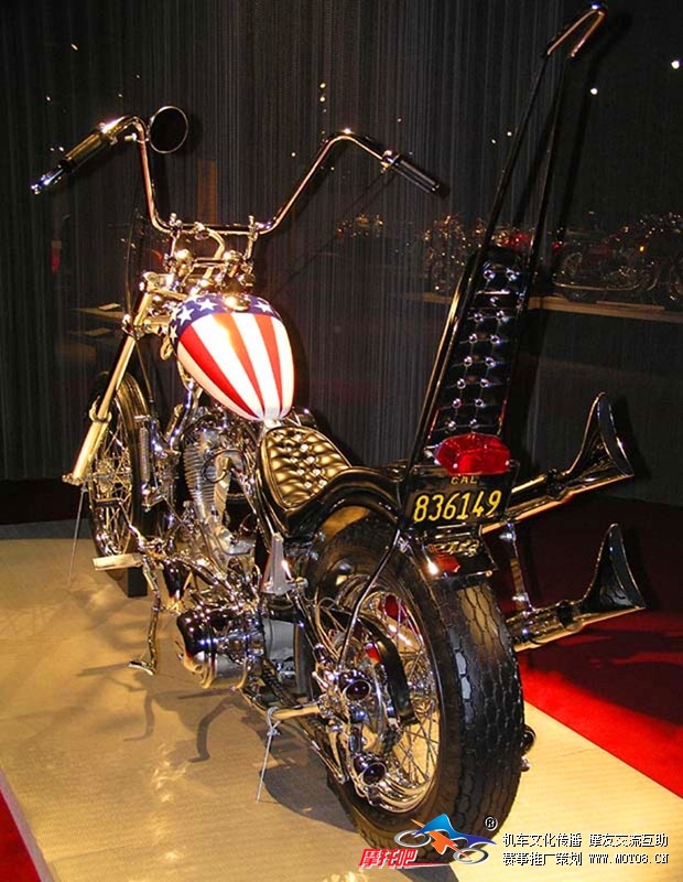 1969_Harley-Davidson_Easy_Rider_chopper_(1993_replica)_(1)_-_The_Art_of_the_Moto.jpg