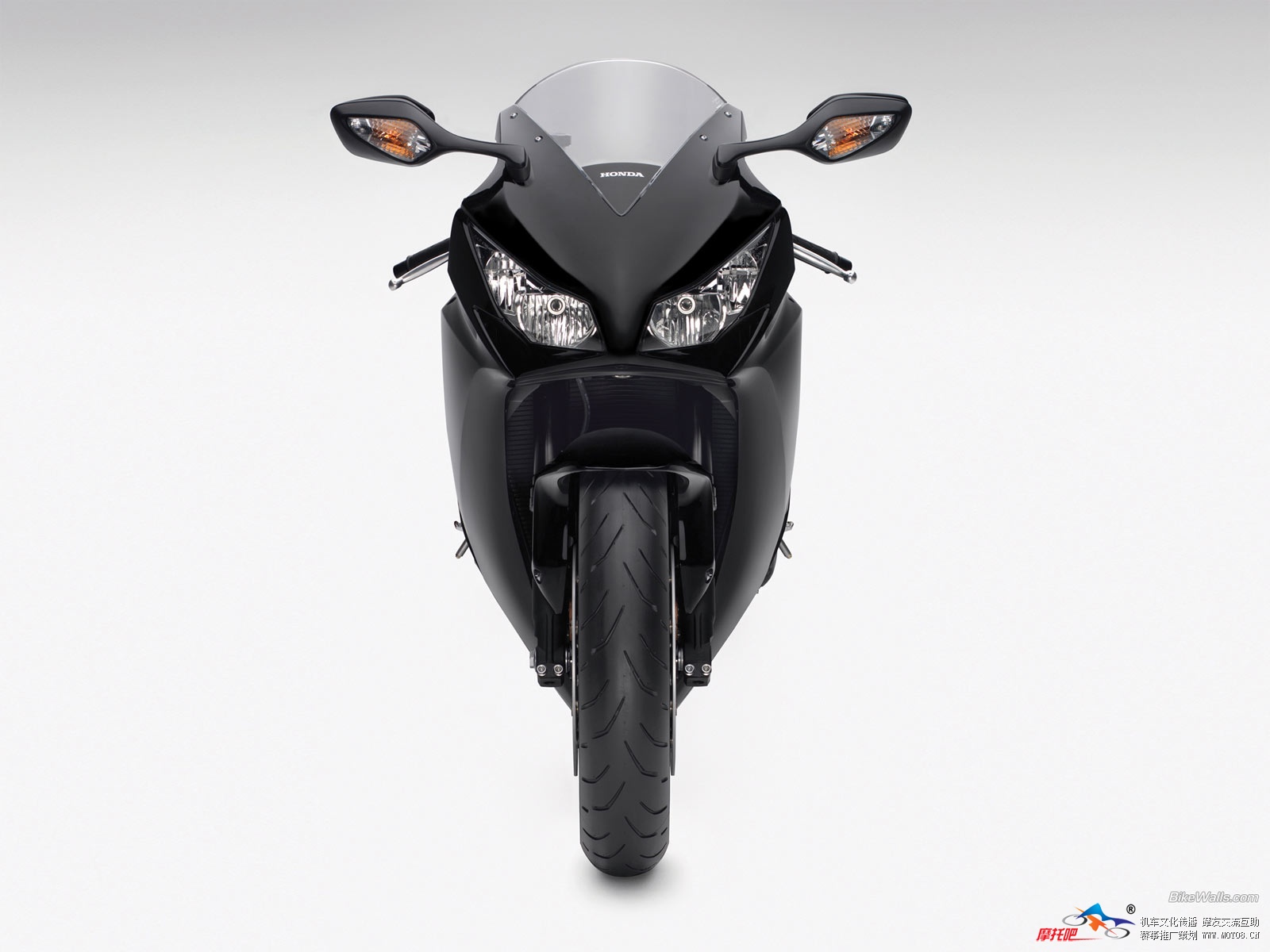 Honda_CBR1000_RR_2012_14_1600x1200.jpg