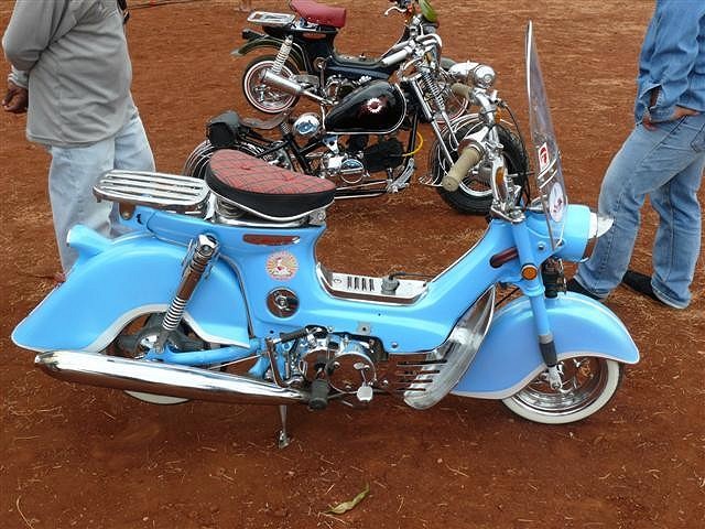 honda-chaly-blue.jpg