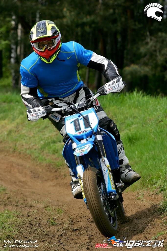 Runda_Supermoto_Torun_2013_no_11.jpg