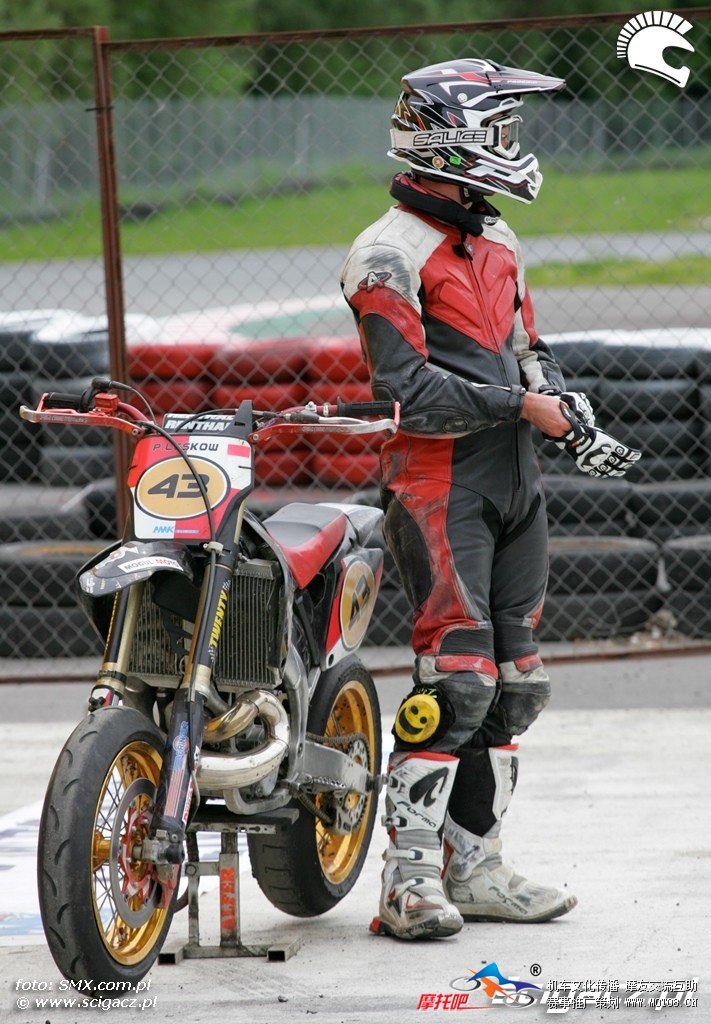 SM_2T_Supermoto_Torun_2013.jpg