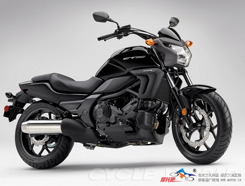 2014-Honda-CTX700NA.jpg