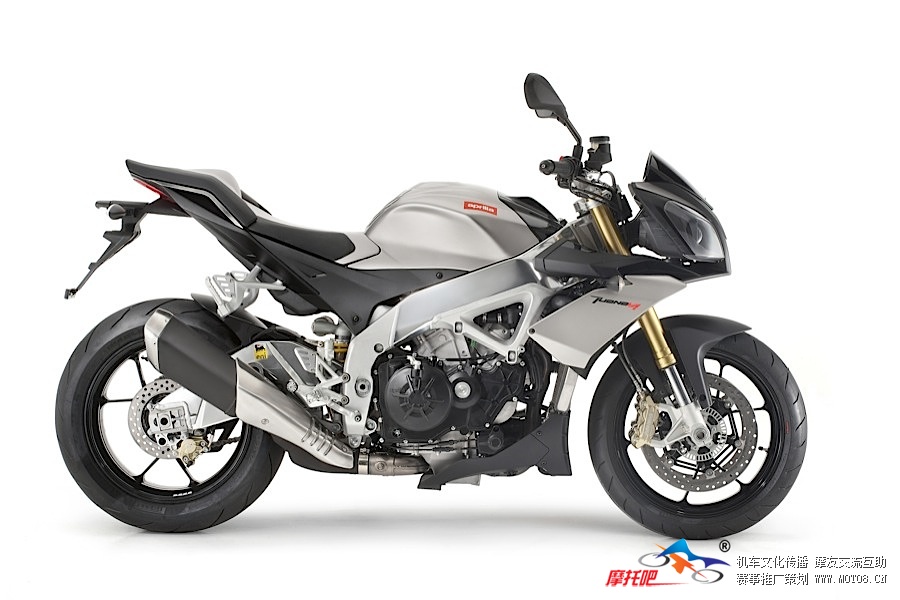 Aprilia_Tuono_V4R_011.jpg